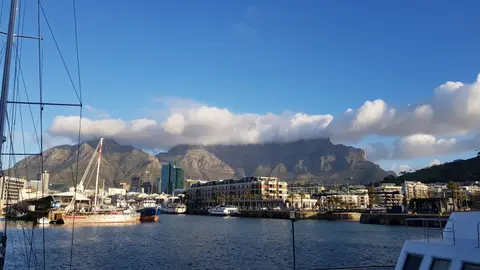 Cape Town { The Month Everyone Books, and the Month You Should }
