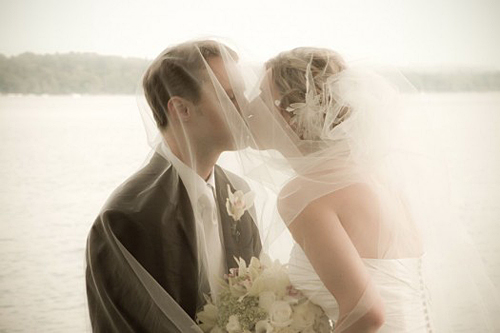 Veils: Sheer Bridal Beauty