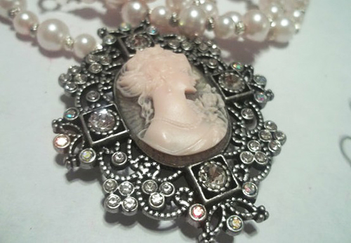 A Marie Antoinette Theme: French Elegance