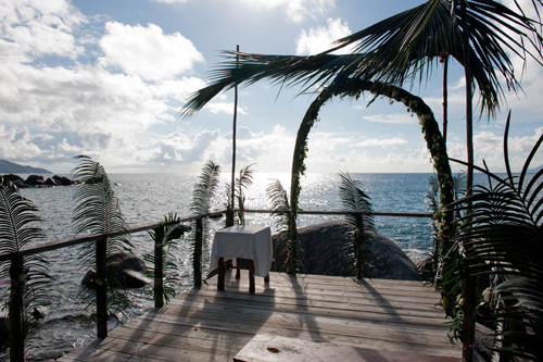 Kelly and Anthony: A Seychelles Wedding