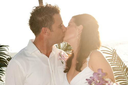 Kelly and Anthony: A Seychelles Wedding