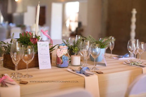 Cairey & Neil: Pretty Farm Wedding