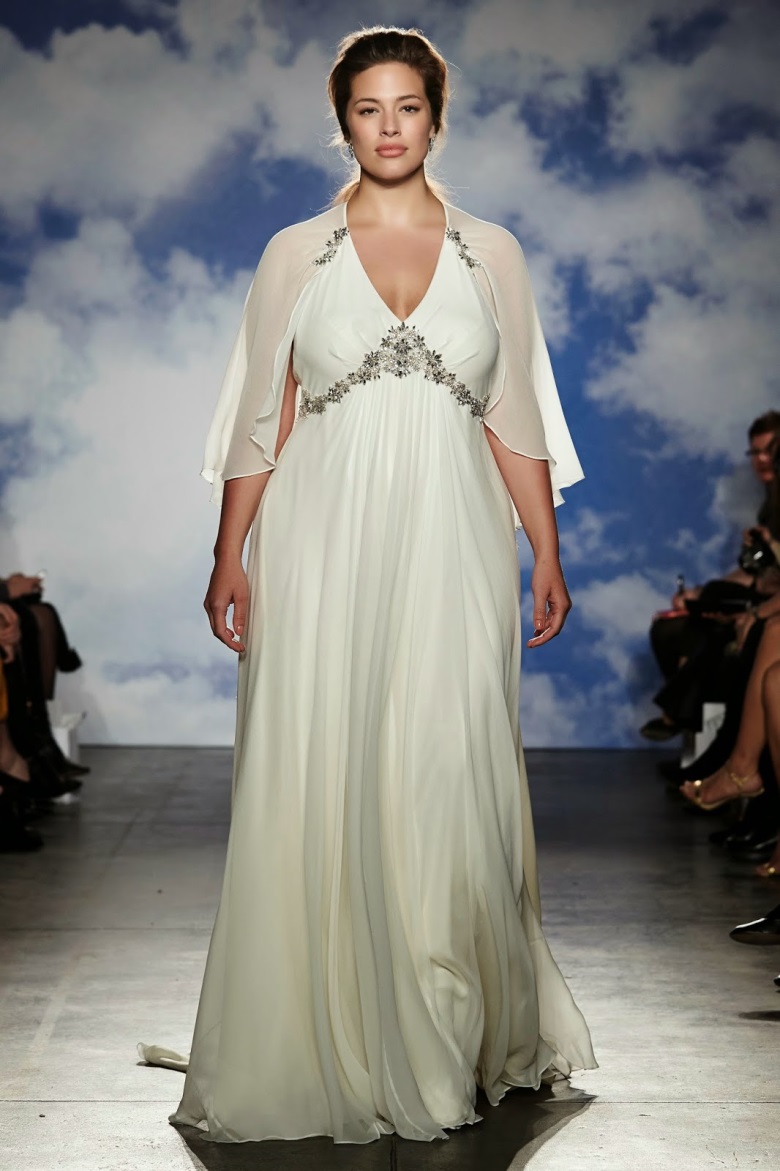 Tips for the full-figured bride